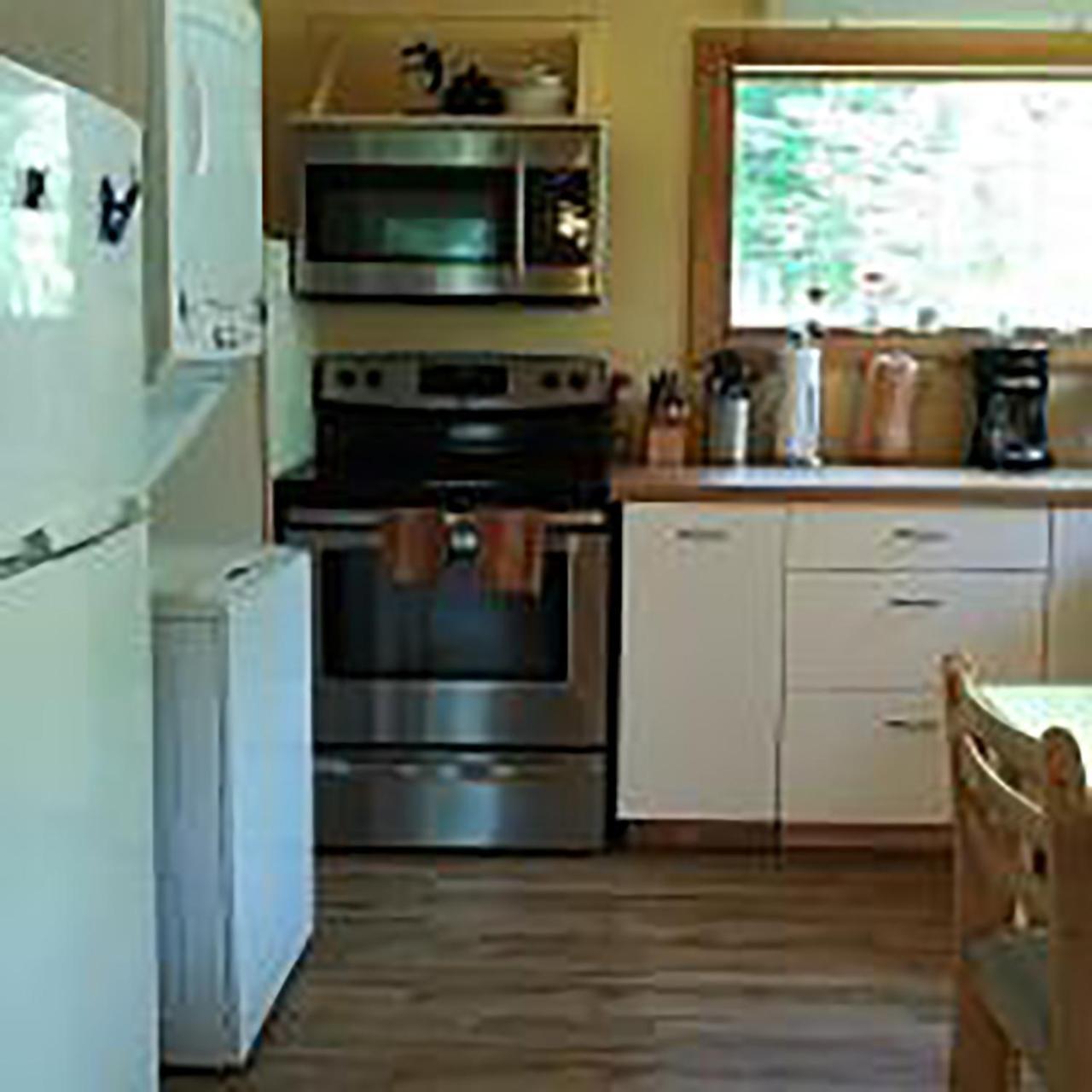Crawford Bay Wedgwood Manor And Glamping Retreat酒店 外观 照片