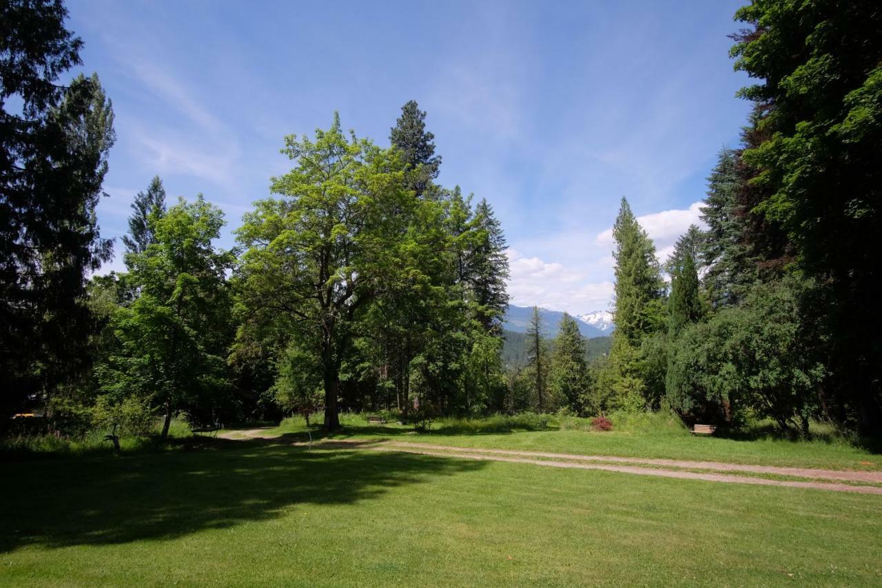 Crawford Bay Wedgwood Manor And Glamping Retreat酒店 外观 照片